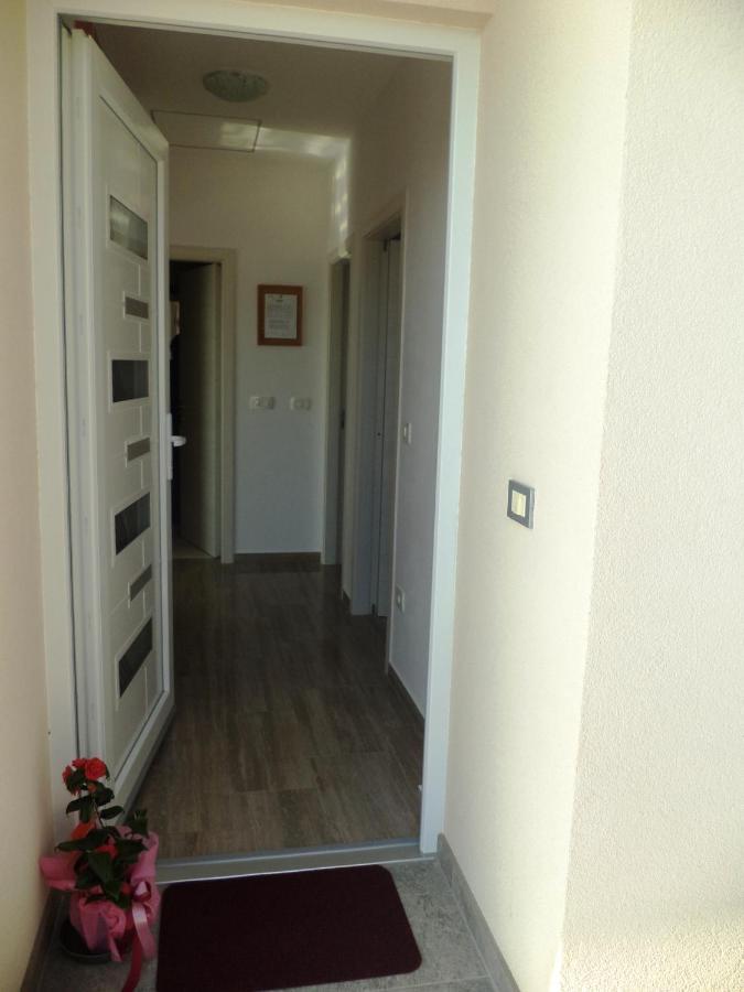 Apartment Ivy2 ลอฟราน ภายนอก รูปภาพ